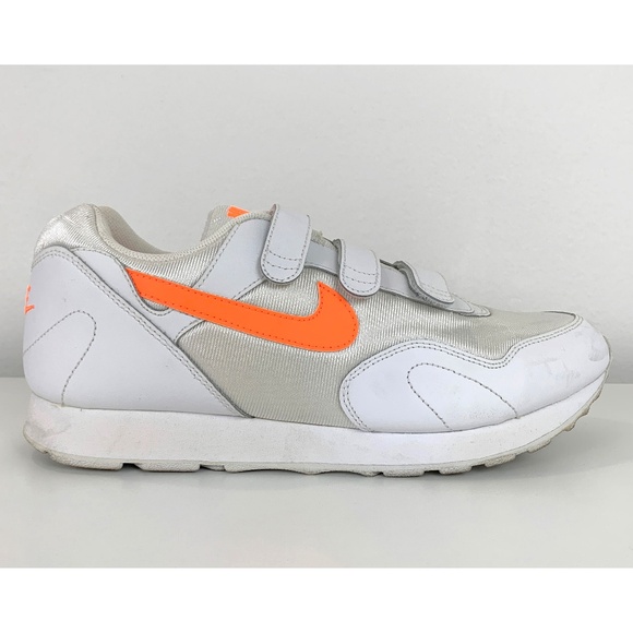 Nike white and neon orange sneakers women's size 10 - Picture 5 of 11